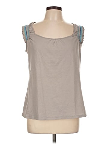 Old Navy Sleeveless T-Shirt (view 1)