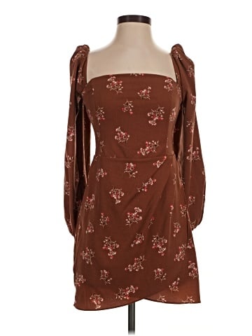 Abercrombie & Fitch Casual Dress (view 1)