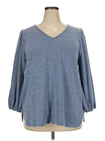 Max Studio 3/4 Sleeve T-Shirt (view 1)