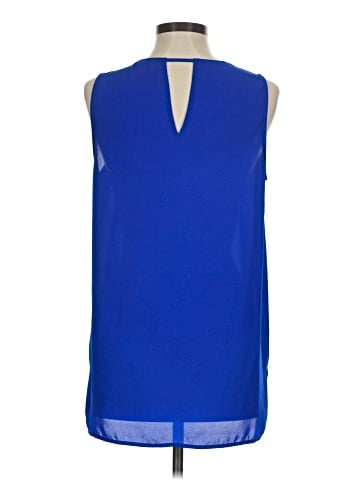 Pleione Sleeveless T-Shirt (view 2)