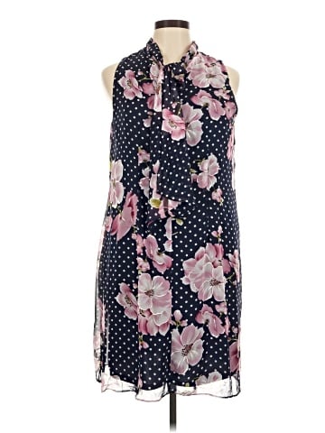 Signature by Robbie Bee Casual Dress (view 1)