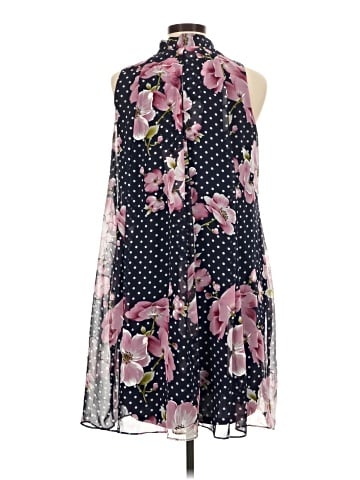 Signature by Robbie Bee Casual Dress (view 2)