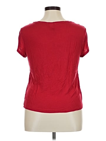 H&M Short Sleeve T-Shirt (view 2)