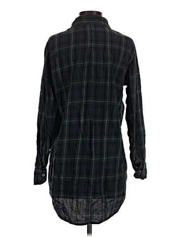 Gap Body Long Sleeve Button-Down Shirt (view 2)