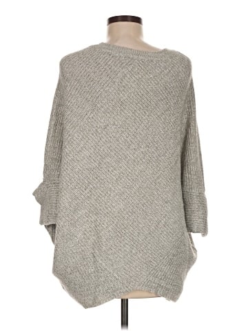 Romeo & Juliet Couture Poncho (view 2)