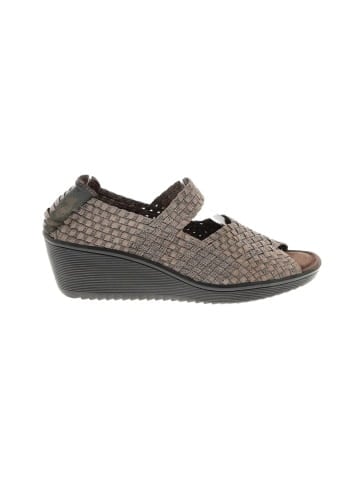 Baretraps Wedges (view 1)