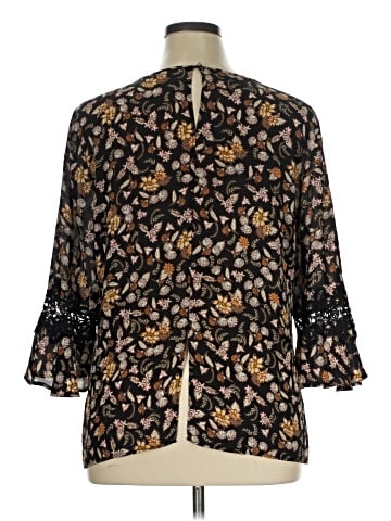 Neiman Marcus 3/4 Sleeve Blouse (view 2)