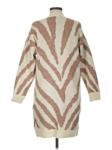 Lovestitch Cardigan (view 2)