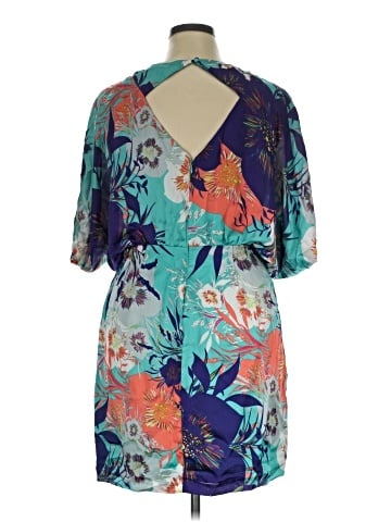 Bisou Bisou Kimono (view 2)