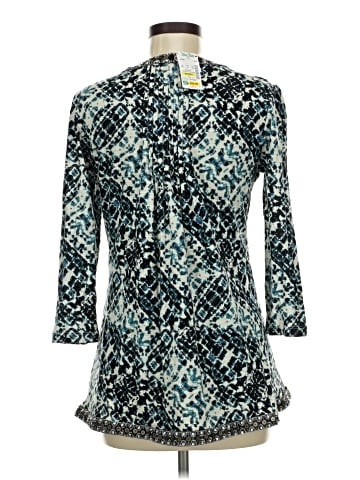 V Cristina 3/4 Sleeve Top (view 2)