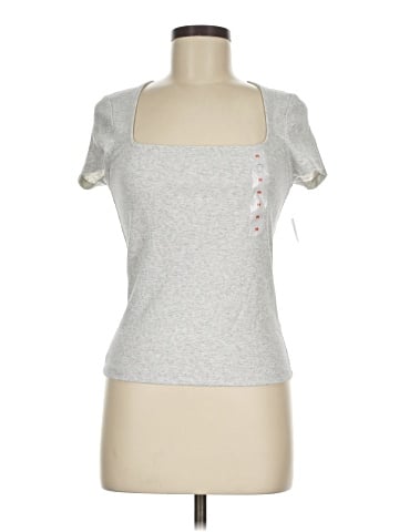 Old Navy Short Sleeve T-Shirt (view 1)