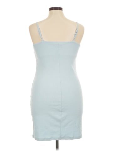 Old Navy Casual Dress (view 2)