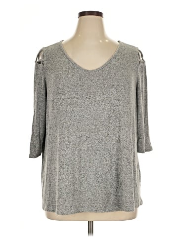 Green Envelope 3/4 Sleeve Top (view 1)