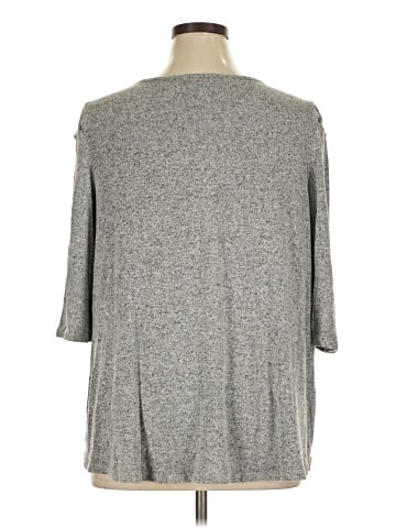 Green Envelope 3/4 Sleeve Top (view 2)
