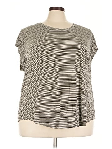 Athleta Short Sleeve Top (view 1)