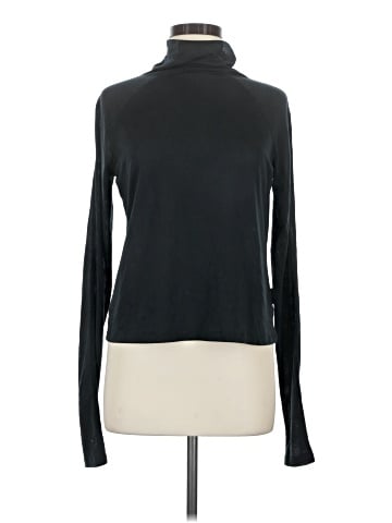 Oiselle Long Sleeve Top (view 1)