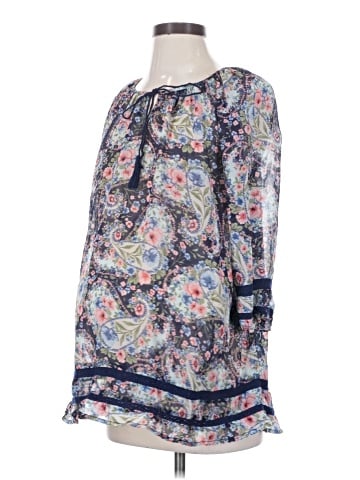 Jessica Simpson 3/4 Sleeve Blouse (view 1)