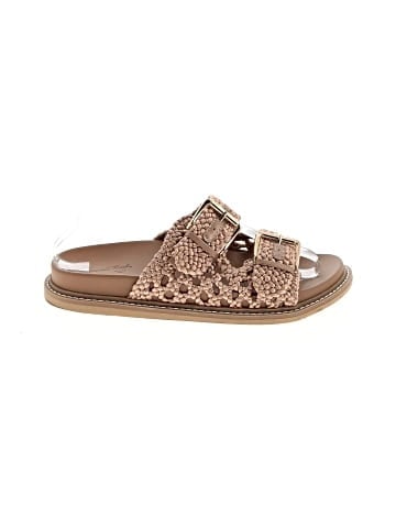 Universal Thread Sandals (view 1)