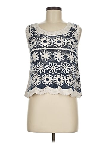 Boutique + Sleeveless Top (view 1)