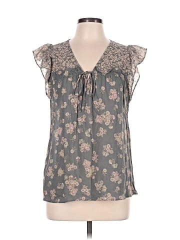 DR2 Sleeveless Blouse (view 1)