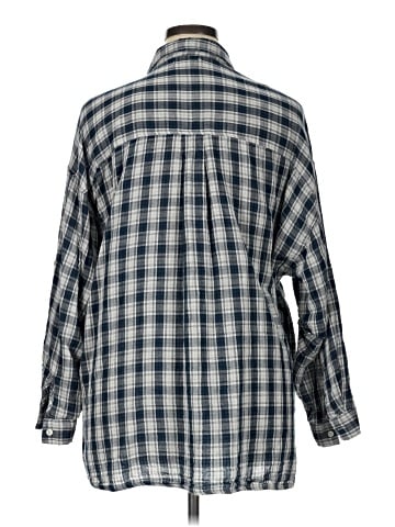 Max Studio Long Sleeve Button-Down Shirt (view 2)