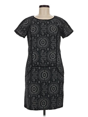 Ivy & Blu Casual Dress (view 1)