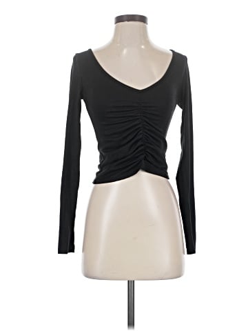Lulus Long Sleeve T-Shirt (view 1)
