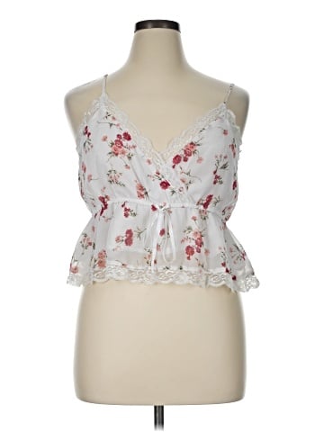 American Eagle Outfitters Sleeveless Blouse (view 1)