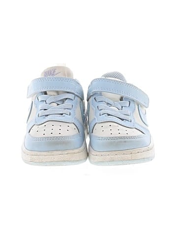 Nike Sneakers (view 2)