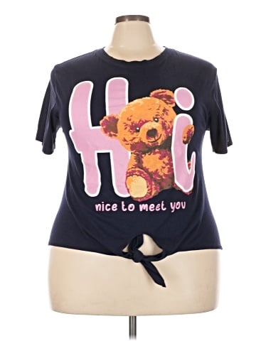 Free Kisses Short Sleeve T-Shirt (view 1)