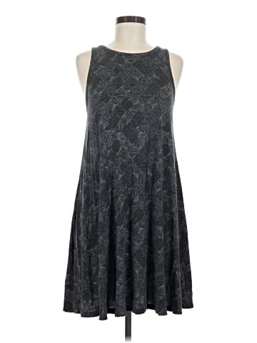 Old Navy Casual Dress (view 1)