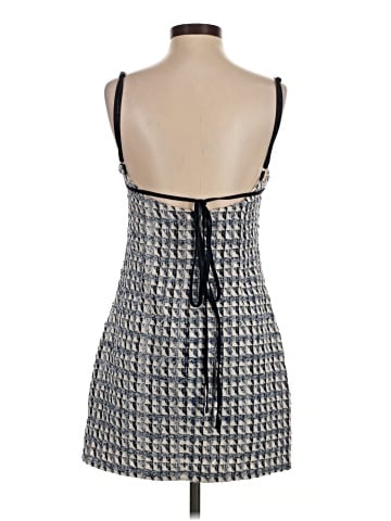 Le Lis Casual Dress (view 2)