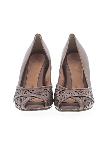 Nurture Heels (view 2)
