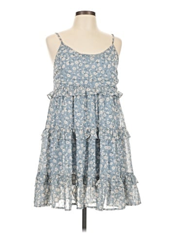 Hem & Thread Casual Dress (view 1)