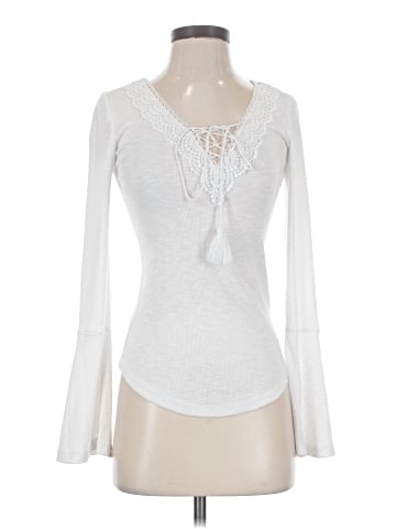 No Boundaries Long Sleeve Top (view 1)