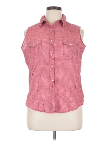 Wrangler Jeans Co Sleeveless Button-Down Shirt (view 1)