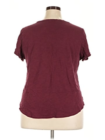 Old Navy Short Sleeve T-Shirt (view 2)
