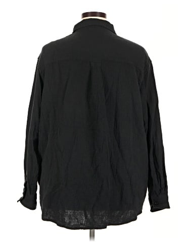 Gap Long Sleeve Button-Down Shirt (view 2)