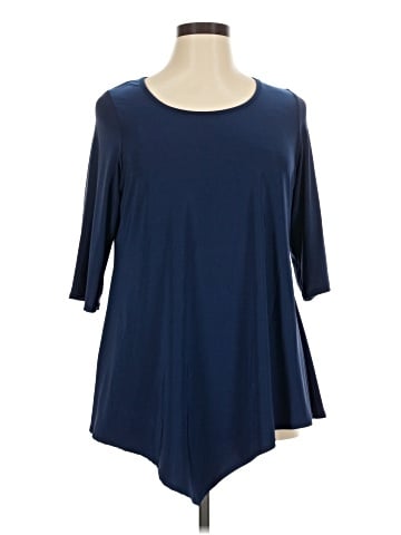 Star Vixen 3/4 Sleeve Top (view 1)