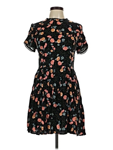 Xhilaration Casual Dress (view 1)