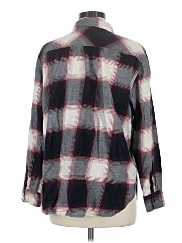 H&M Long Sleeve Button-Down Shirt (view 2)