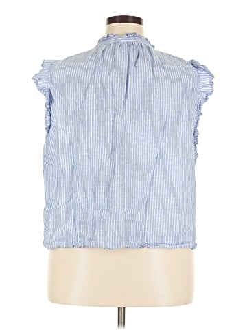 H&M Sleeveless Button-Down Shirt (view 2)