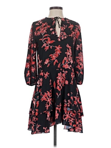 Alice + Olivia Casual Dress (view 1)