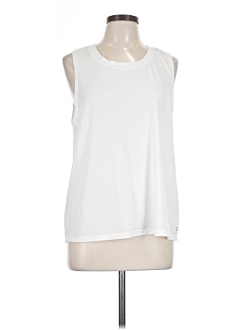 Gap Fit Sleeveless T-Shirt (view 1)
