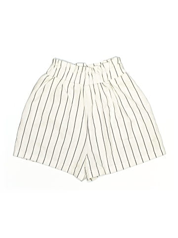Bershka Shorts (view 2)
