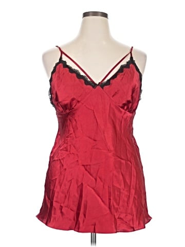 Ambrielle Sleeveless Blouse (view 1)