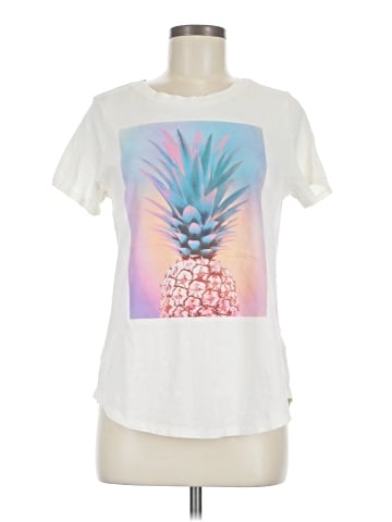 Old Navy Short Sleeve T-Shirt (view 1)