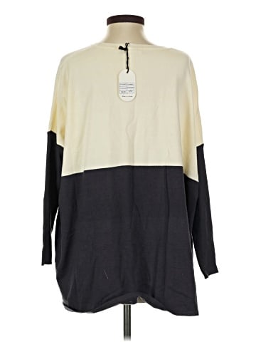 Tea n Rose Poncho (view 2)