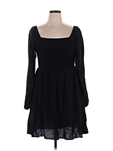 Old Navy Casual Dress (view 1)