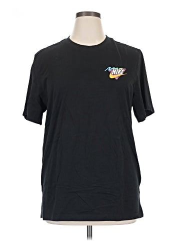 Nike Short Sleeve T-Shirt (view 1)